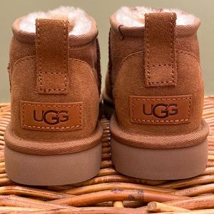 UGG. Classic Ultra Mini boot